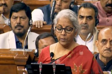 কেওয়াইসি-র ক্ষেত্রে প্যান কার্ডেই কাজ হবে, বাজেট পেশে বড় ঘোষণা অর্থমন্ত্রীর