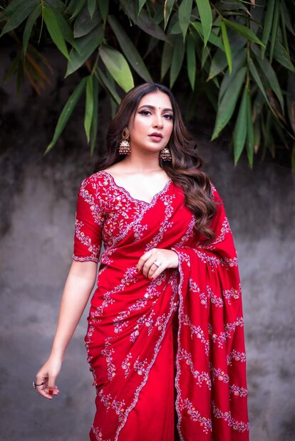 এই দিনটি ছিল শুধুই রাজ-শুভশ্রী ও ইউভানের ৷ ছবি সৌজন্যে ফেসবুক ৷ 