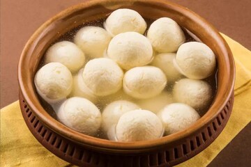 রসগোল্লা।