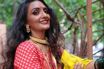 বাঙালি অভিনেতাকে বিয়ে করে অভিনয় ত্যাগ, স্বামীর মৃত্যুর পর পর্দায় ফিরছেন শান্তি!