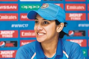 স্মৃতি ও হরমনপ্রীতকে নিয়ে ব্যাপক দড়ি টানাটানি, কোটি কোটিতে বিকোচ্ছেন তারকারা