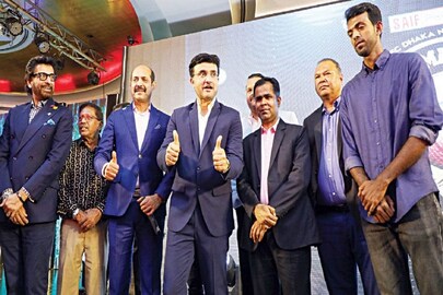 নয় বছর পর ঢাকায় সৌরভ