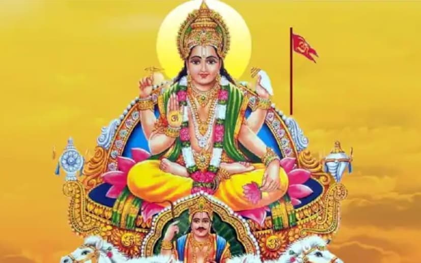  সূর্যের অবস্থান পরিবর্তন- জ্যোতিষশাস্ত্রীয় গণনা অনুসারে, গ্রহের রাজা সূর্য কুম্ভ রাশিতে প্রবেশ করতে চলেছে আগামী সোমবার ১৩ ফেব্রুয়ারি ২০২৩ তারিখে। সূর্য ওইদিন সকাল ৯টা বেজে ৫৭ মিনিটে কুম্ভ রাশিতে প্রবেশ করবে।