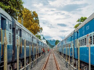 ট্রেনের সময়সূচিতে পরিবর্তন