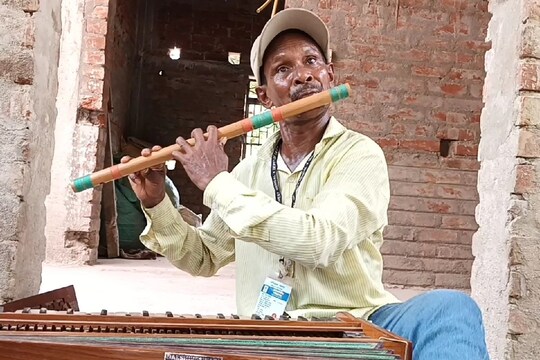 অভাবের
