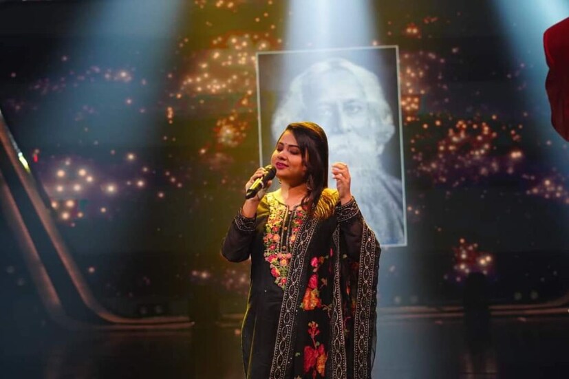 তবে একইসঙ্গে অস্মিতা বলেন, &quot;এই সিজনে এমন একটা ফল যে হবে, তা সত্যিই ভাবেননি অস্মিতা।&quot; বললেন, “শুধুই নিজের বেস্টটা দিতে চেয়েছি। গানটা যাতে সবসময় গাইতে পারি। দর্শক থেকে বিচারক সকলেই ভরসা রেখেছেন, তাই আমি কৃতজ্ঞ।”
