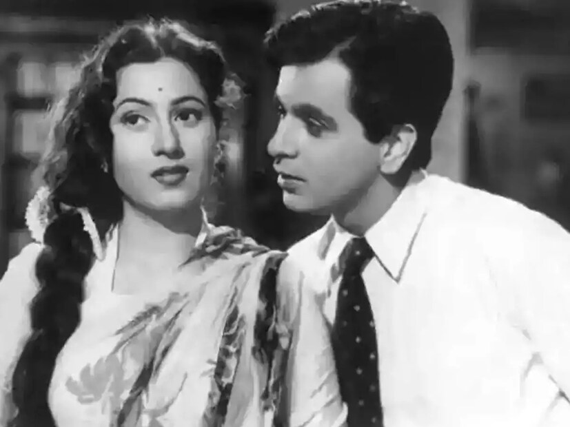 'নয়া দৌর' ছবির শুটিংয়ে গোয়ালিয়রে যেতে হয়েছিল মধুবালাকে। তখনকার দিনে গোয়ালিয়র ছিল ডাকাতদের এলাকা। এমন পরিস্থিতিতে মধুবালার বাবা আতাউল্লাহ বি. আর. চোপড়াকে লোকেশন বদলাতে বললে বি. আর. চোপড়া লোকেশন বদলাতে চাননি। এরপরেই বিষয়টি আদালত পর্যন্ত গড়ায়।