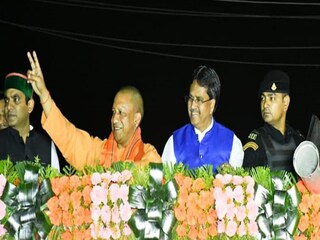 বিজেপির লক্ষ্য সার্বিক বিকাশ, কংগ্রেস সিপিআইএম দুর্নীতিতে নিমজ্জিত, ত্রিপুরায় প্রচারে এসে বললেন যোগী 