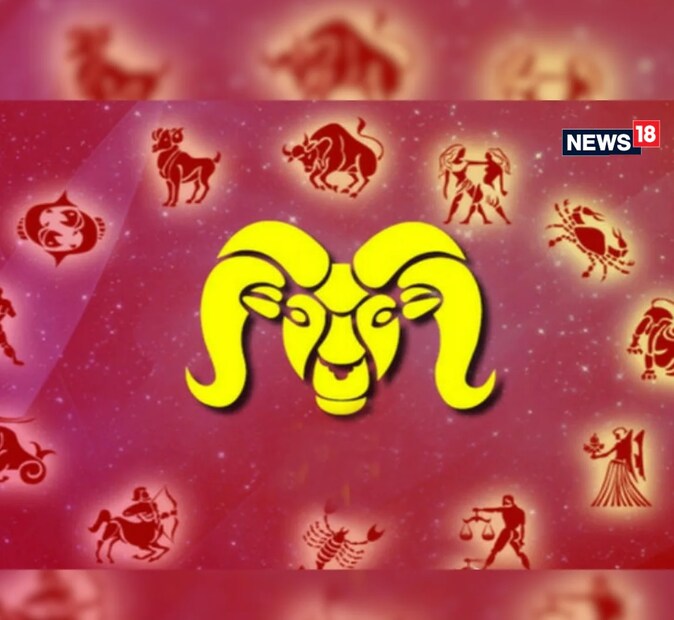 মকর রাশি: শতভিষা নক্ষত্রে শনিদেবের গমন ব্যবসায়ীদের জন্য বেশ সুবিধাজনক বলেই গণ্য হবে। এই রাশির জাতক-জাতিকারা সফল ভাবেই নিজেদের ব্যবসা এগিয়ে নিয়ে যেতে সক্ষম হবেন এবং বড় মাপের আর্থিক লাভও পেতে পারেন। আর সব থেকে বড় কথা হল, এই সময়ের মধ্যে শুরু করা কাজ কিংবা কোনও ব্যবসা দীর্ঘ সময়ের জন্য সুফল প্রদান করবে।