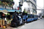 ঘরে বাইরে চাপ, বৃহস্পতিবার বনধ হচ্ছে না পাহাড়ে! জানালেন বিনয় তামাং