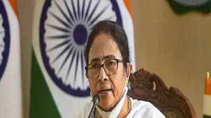 বিরোঝী জোটের সম্ভাবনায় ইতি টানলেন মমতা বন্দ্যোপাধ্যায়? বিরোঝী জোটের সম্ভাবনায় ইতি টানলেন মমতা বন্দ্যোপাধ্যায়?