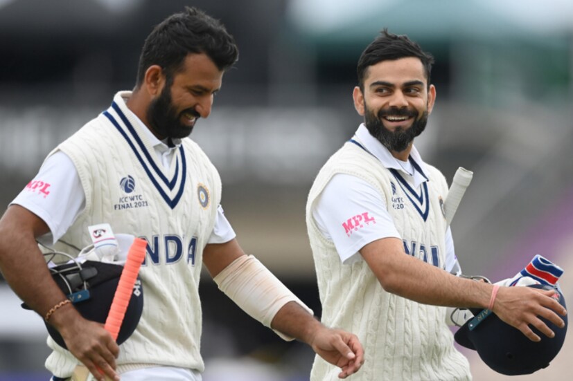 ফলে সচিন, পন্টিং, দ্রাবিড়দের ক্লাবে প্রবেশ করতে পুজারার দরকার মাত্র ১০৭ রান ও কোহলির দরকার ২১৮ রান। ৪ ম্যাচেক টেস্ট সিরিজ। আট ইনিংস ব্যাট করার সুযোগ পাবেন দুই অভিজ্ঞ ভারতীয় ব্যাটার। ছন্দে থাকলে এই ২০০০ রানের গণ্ডি টপকানো খুব একটা অসুবিধা হওয়ার কথা নয় কোহলি ও পুজারার।