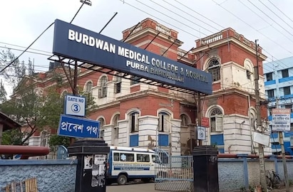 বর্ধমান মেডিক্যালে শিশুর জটিল অস্ত্রোপচার৷ 
