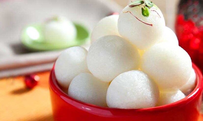 রসগোল্লা বানানো হয় ছানা দিয়ে। ছানাতে রয়েছে ওমেগা-৩ ফ্যাটি অ্যাসিড ও ওমেগা-৬ ফ্যাটি অ্যাসিড। এই সমস্ত উপাদান গাঁট ও বাতের ব্যথা কমায়। ছানাতে রয়েছে ভিটামিন-কে এবং ম্যাগনেসিয়াম যা হাড় শক্ত রাখে। 