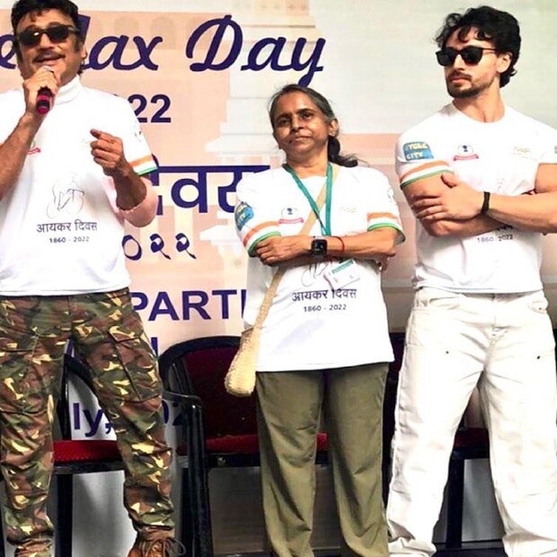 ২০২২-এর সাইক্লোথনে বাবা এবং ছেলে দু'জনেই অংশ নিয়েছিলেন।
