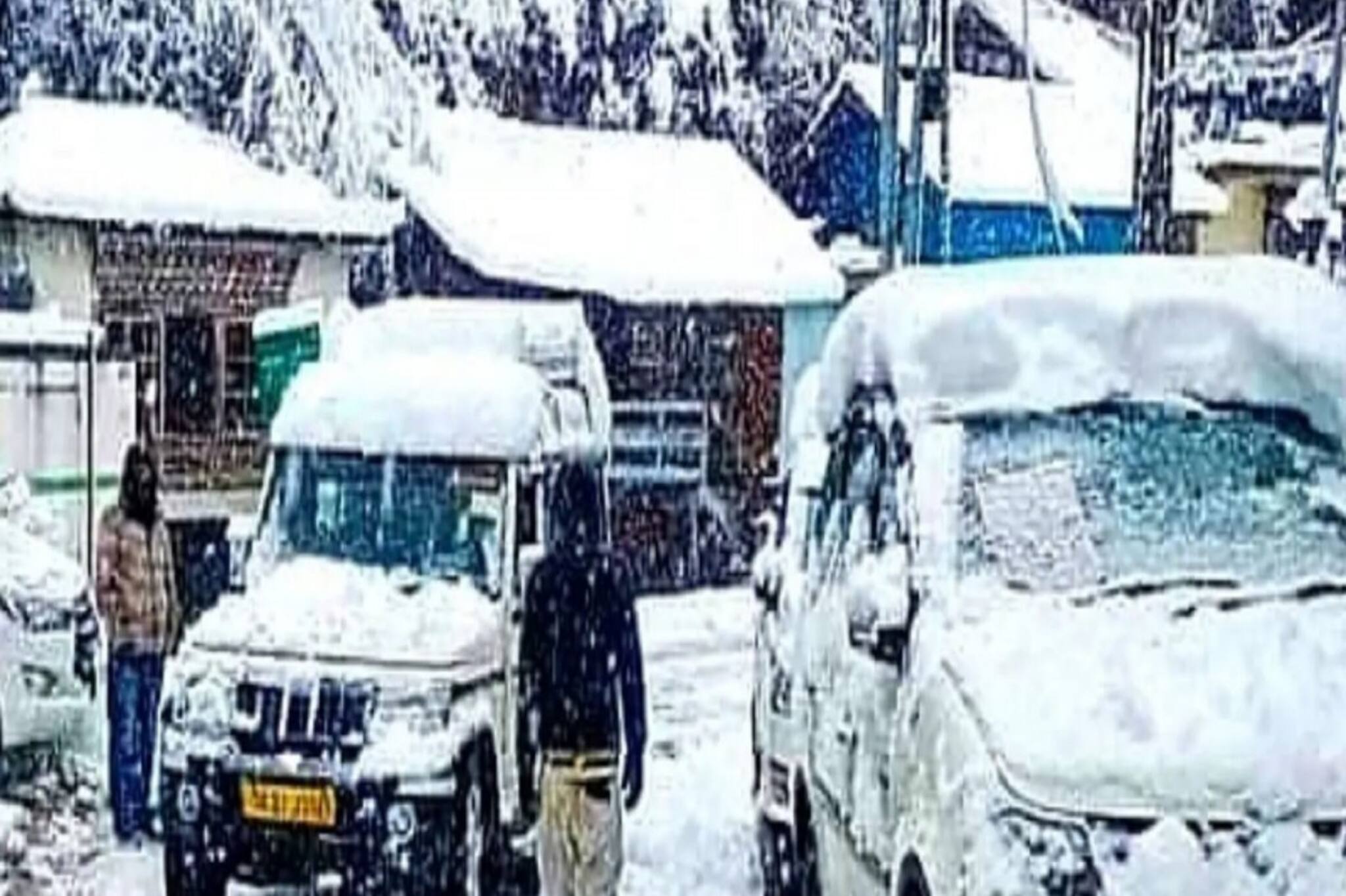 সিকিমে ভারী তুষারপাত! ৩৭০ জন পর্যটক উদ্ধার নাথুলা-ছাঙ্গু থেকে! ময়দানে সেনা...