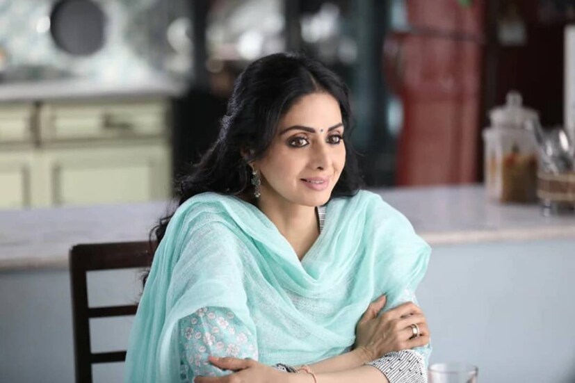 ২৪ ফেব্রুয়ারি। অভিনেত্রীর শ্রীদেবীর মৃত্যুদিন। পাঁচ বছর আগে সব কিছু ছেড়ে না ফেরার দেশে পাড়ি দিয়েছিলেন বলিউডের কিংবদন্তি অভিনেত্রী। 