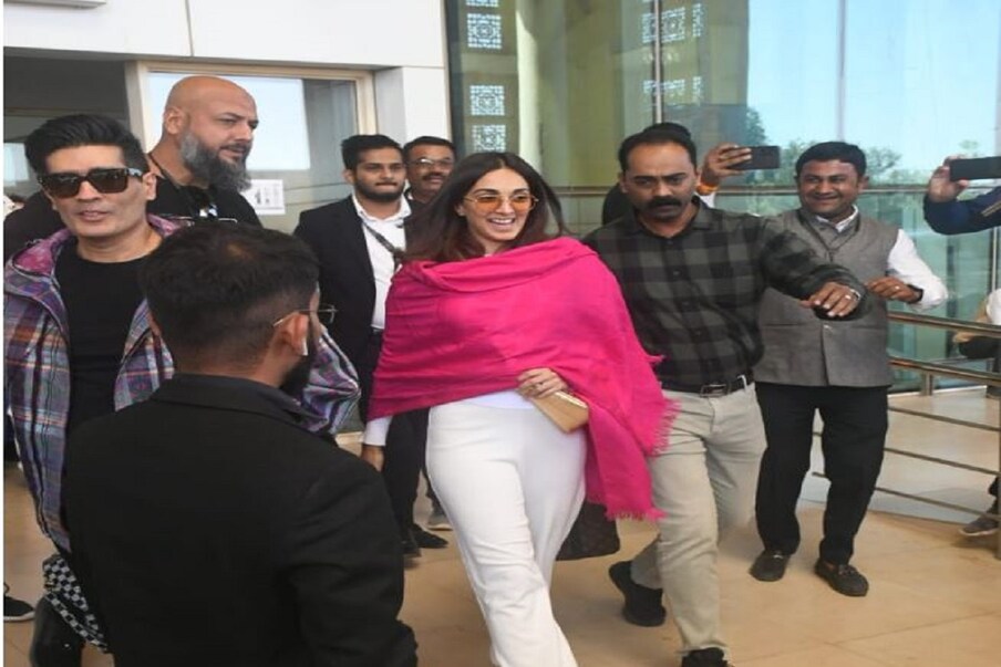  ৭ ফেব্রুয়ারি বলিউডের আরেক হেভভিওয়েট বিয়ে! সাতপাকে বাঁধা পড়ছেন সিদ্ধার্থ মালহোত্রা আর কিয়ারা আডবানি! রাজস্থানে বিয়ে করবেন তারকা-যুগল। ইতিমধ্যেই জয়সালমের এয়ারপোর্টে ফ্রেমবন্দি হলেন কিয়ারা