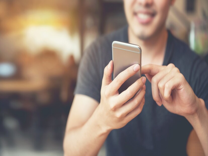সরকার জানিয়েছে, CEIR সমস্ত মোবাইল অপারেটরের IMEI ডাটাবেস সংযুক্ত করে৷ এবং তার জন্য, সমস্ত মোবাইলের ব্র্যান্ড এবং নেটওয়ার্ক অপারেটরদের সঙ্গে নিয়ে কাজ করে সরকার। CEIR সিস্টেম IMEI নম্বরের মাধ্যমে ফোনটিকে ব্লক বা ব্ল্যাকলিস্টেড করে। এমতাবস্থায় চোর মোবাইল ফোন চুরি করে সিমকার্ড বদলে নিলেও তা ব্যবহার করতে পারবে না।
