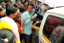 মর্মান্তিক! বাইক থেকে ছিটকে রাস্তায়, লরির চাকায় পিষ্ট হয়ে বাদ গেল কিশোরীর পা