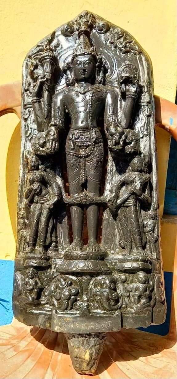 উদ্ধার হওয়া বিষ্ণুমূর্তি