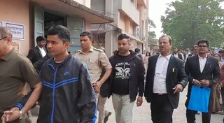 সোনা গলিয়ে স্প্রিং আকারে পাচার করার চেষ্টা বানচাল করল ডি আর আই