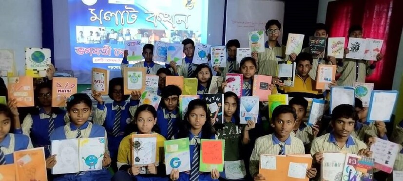 বর্তমানে সর্বত্র প্রযুক্তির দাপাদাপি। সোশ্যাল মিডিয়া, অনলাইন গেমের দাপটে ছাত্র-ছাত্রীদের একটা বড় অংশ ভার্চুয়াল জগতেই যেন বুঁদ হয়ে আছে। তাদেরকে সেখান থেকে বের করে এনে বাস্তবে ফেরানোটা এই প্রতিযোগিতার অন্যতম উদ্দেশ্য