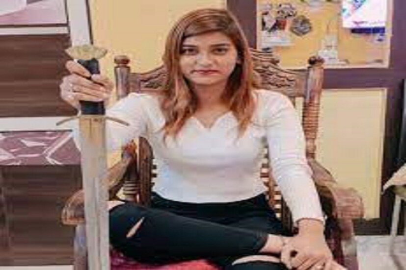বারাণসীতে শ্যুটিং করতে গিয়েই এমন বিপত্তি ঘটেছে বলেই জানতে পারা গিয়েছে ৷ ফাইল ছবি ৷