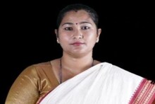 সোশ্যাল মিডিয়ায় অধীর চৌধুরীকে তোপ তৃণমূল কংগ্রেস সাংসদ অপরূপার
