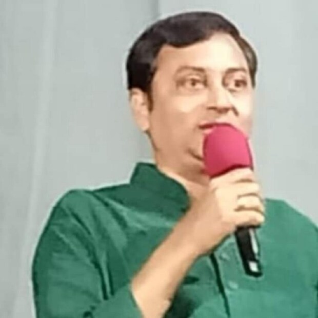 ৭ মার্চ, ২০২৩, কলকাতার এক বেসরকারি হাসপাতালে প্রয়াত হয়েছেন সন্ধে ৬.১৯-এ ৷ ছবি সৌজন্যে ফেসবুক ৷
