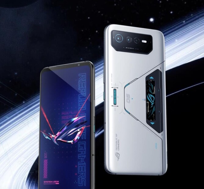 Asus-এর তরফ থেকে আনুষ্ঠানিক ভাবে এখনও Asus ROG Phone 7 সিরিজ সম্পর্কে কোনও ঘোষণা করা হয়নি। তবে এর আগে ফোনটির গ্লোবাল লঞ্চিং সম্পর্কে তথ্য দিয়েছিল Asus। আবার এই সিরিজটিকে অনেক বেঞ্চমার্ক সাইটেও দেখা গেছে।