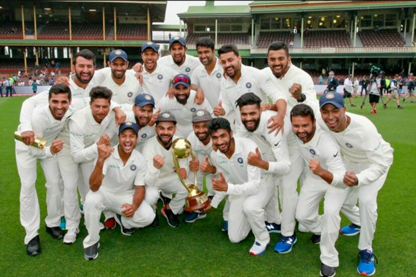 ২০১৬-১৭ সাল থেকে টানা জিতছে ভারতীয় দল। সেবার ঘরের মাঠে অস্ট্রেলিয়াকে ৪ ম্যাচের সিরিজে ২-১ ব্যবধানে হারিয়েছিল মেন ইন ব্লুরা। তারপর থেকে আর অজিদের বিরুদ্ধে টেস্ট সিরিজে হারের মুখ দেখতে হয়নি ভারতকে।