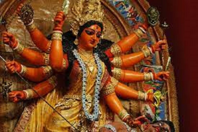 এমনকী বাসন্তি পুজো বা নবরাত্রিতে অষ্টমী-নবমীতে কুমারী পুজোও হয়ে থাকে ৷ কুমারী অর্থাৎ মা দুর্গার রূপে পূজিত হয় ৷ তাঁর আশীর্বাদ প্রাপ্ত হওয়া যায় ৷ প্রতীকী ছবি ৷ 