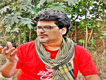 বিদেশে প্রশংসা পেল রাজাদিত্যর ট্রিলজির দ্বিতীয় পর্ব 'ক্রাকিং দ্য গ্লাস সিলিং'