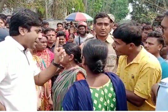 স্কুলে এ কী কাণ্ড