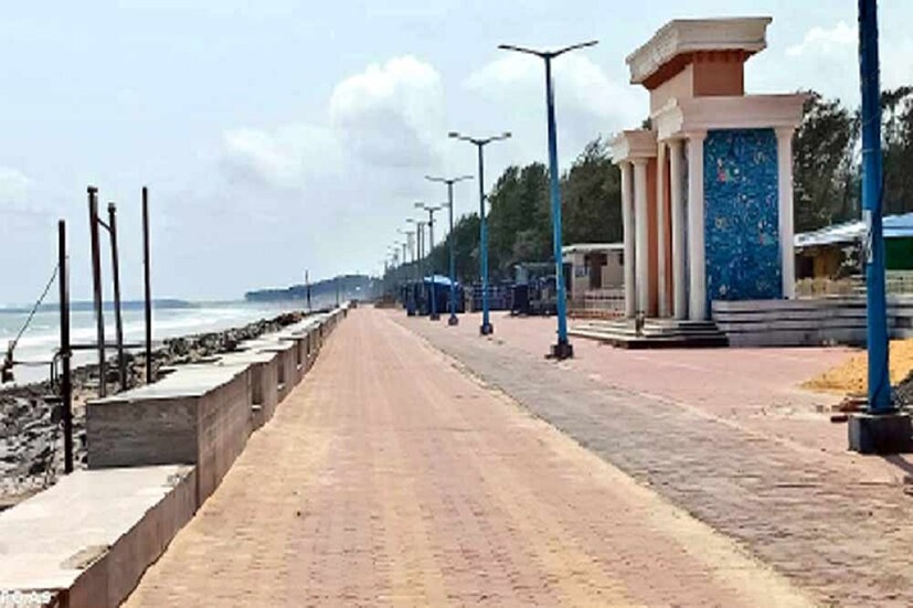 পূর্ব মেদিনীপুর জেলার কাঁথি শহরের সর্বোচ্চ তাপমাত্রা ৩১ ডিগ্রি সেলসিয়াস ও সর্বনিম্ন তাপমাত্রা ২২.১ ডিগ্রি সেলসিয়াস। কাঁথিতেও মেঘলা আকাশ ও ঝড় বৃষ্টির সম্ভাবনা রয়েছে। পূর্ব মেদিনীপুর জেলার এগরা শহরের তাপমাত্রা সর্বোচ্চ ৩০.৬ ডিগ্রি সেলসিয়াস, এবং সর্বনিম্ন ২২.৫ ডিগ্রি সেলসিয়াস। (প্রতীকী ছবি, প্রতিবেদন: Saikat Shee)