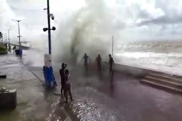 উত্তাল সমুদ্র, আছড়ে পড়বে বিশাল বিশাল ঢেউ, দুপুর গড়ালে তোলপাড় হবে দিঘা