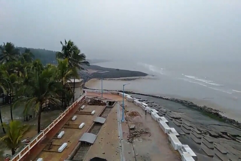 *বাতাসে আর্দ্রতার পরিমাণ ৮৯ শতাংশ। আগামী ২৪ ঘণ্টায় দিঘায় সর্বনিম্ন তাপমাত্রা কিছুটা বাড়বে। আগামী কয়েক দিন সকালের দিকে কুয়াশা ও আংশিক মেঘলা আকাশ থাকবে, কিন্তু বৃষ্টির সম্ভাবনা নেই। ফাইল ছবি।