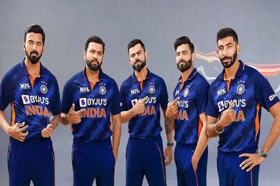 বিশ্বকাপে ভারতের সবথেকে গুরুত্বপূর্ণ ক্রিকেটার কে বলুন তো?