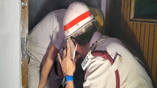 ১৯ নম্বর আর এন মুখার্জি রোডের একটি বহুতলে আগুন ! ঘটনাস্থলে দমকল মন্ত্রী সুজিত বসু