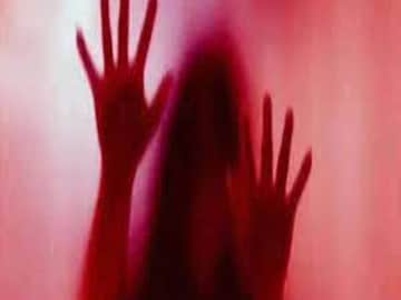 Howrah News: তাজা প্রাণের দাম মাত্র ১৫ হাজার, নিখোঁজ থাকার ৩দিন পরে গৃহবধূর মর্মান্তিক পরিণতি ৷ প্রতীকী ছবি ৷ Howrah News: তাজা প্রাণের দাম মাত্র ১৫ হাজার, নিখোঁজ থাকার ৩দিন পরে গৃহবধূর মর্মান্তিক পরিণতি ৷ প্রতীকী ছবি ৷