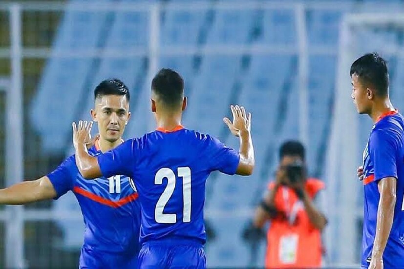 চলতি বছর এখনও পর্যন্ত ৯টি ম্যাচ খেলেছে ভারতীয় ফুটবল দল। সবকটিতেই অপরাজিত থেকে সুনীলরা। ঘরের মাঠে শেষ চার বছর ধরে অপরাজিত ভারত।