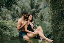 মোহনবাগানের বাঙালি ফুটবলারের স্ত্রী প্রচন্ড হট! পাত্তা পাবেন না নায়িকারা