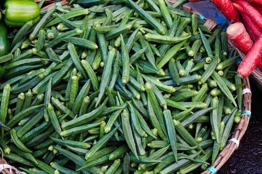 মিলছে