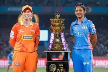 হার মানল ছেলেদের আইপিএলও, প্রথম ম্যাচেই একাধিক রেকর্ড গড়ল মুম্বই ইন্ডিয়ান্স