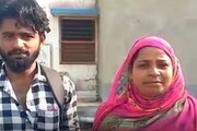২৫ বছর পরে স্কুলে ফিরলেন আয়েশা, ছেলের সঙ্গে বসলেন মাধ্যমিকে