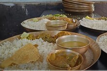 এখনও পেতলের থালা বাটিতে খাবার পরিবেশন হয় মামা হোটেলে, দেখুন ভিডিও