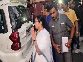 শহরে ওয়ার্ল্ড ট্রেড সেন্টার গড়ে তুলতে চুক্তি, বিনিয়োগের পরিমাণ ১৫০০ কোটি টাকারও বেশি