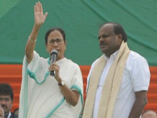 অখিলেশ, নবীনের পর আজ এইচ ডি কুমারস্বামী, মমতার সঙ্গে বৈঠকে আর এক বিজেপি বিরোধী নেতা