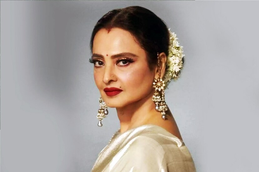 *জ্যোতিষশাস্ত্র মতে, অনেক ক্ষেত্রে ভাগ্য নির্ভর করে শরীরে তিলের উপর। শরীরের কিছু অংশে তিল থাকলে সেটাকে শুভ বলে গণ্য হয়। আবার কিছু অংশে তিল থাকলে তা অশুভ বলে মানা হয়। জন্মের সময় থেকে অনেক তিল থাকে, আবার জন্মের পর তিল হতে পারে শরীরে। এই প্রতিবেদনে আলোচনা করা হল নারীদের দেহের কোন অংশে তিল থাকা ভাল। প্রতীকী ছবি। 